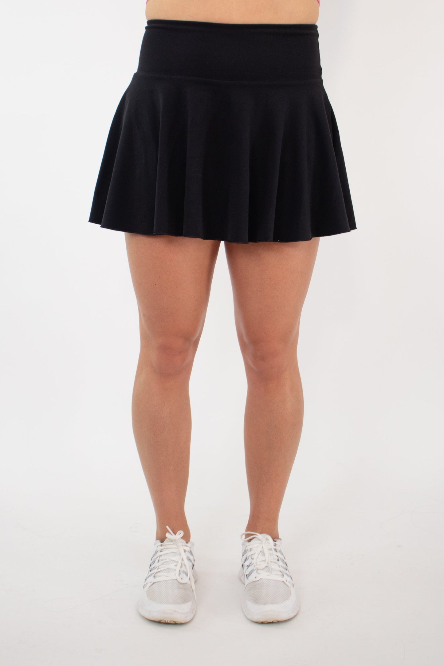 NEW 90's Inspired Roller Skate Mini Skirt - Black