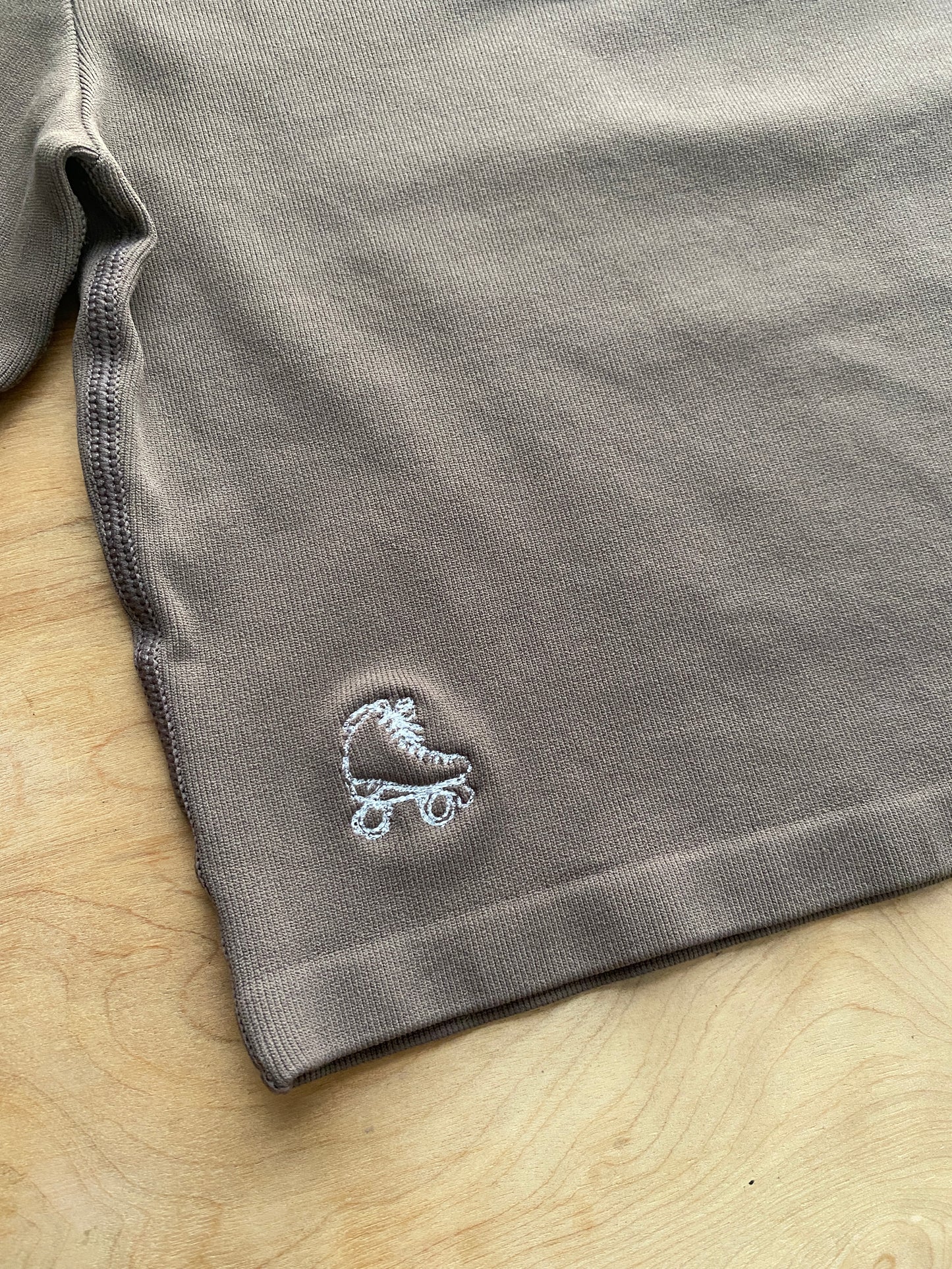 Size Small NEW Roller Skate Long Sleeve Crop Top - Mocha