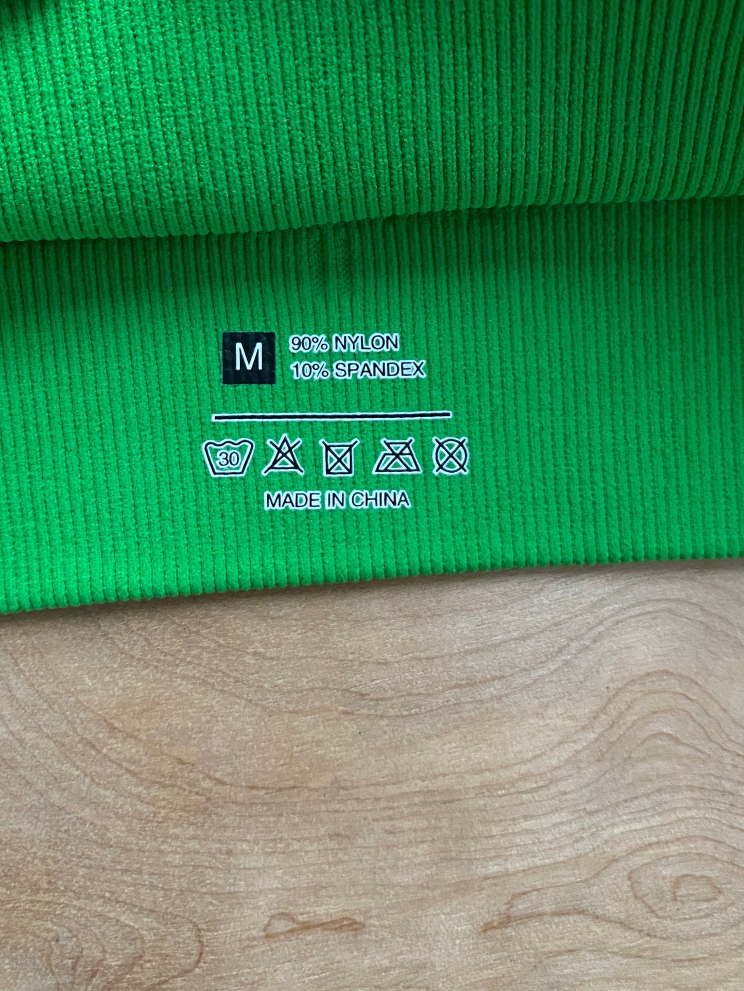 Size Medium NEW Kelly Green Embroidered Roller Skate Crop Top