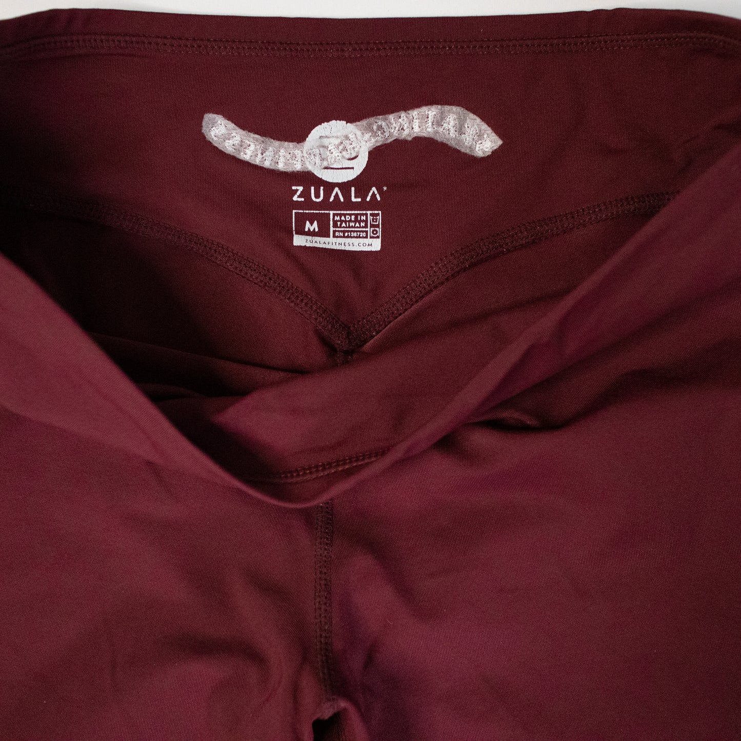 Preowned Roller Skate Leggings Size Medium