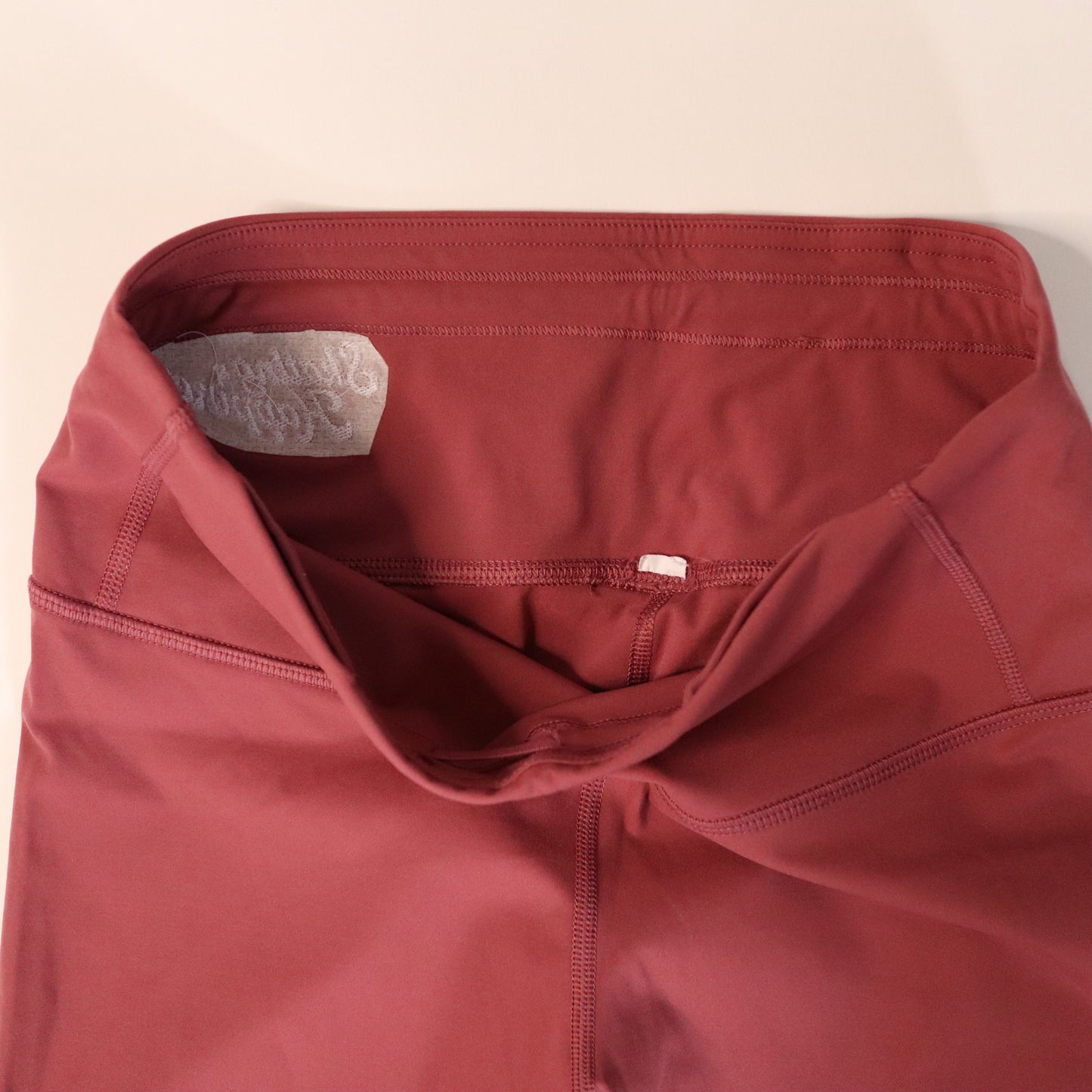 Preowned Roller Skate Leggings Size Medium