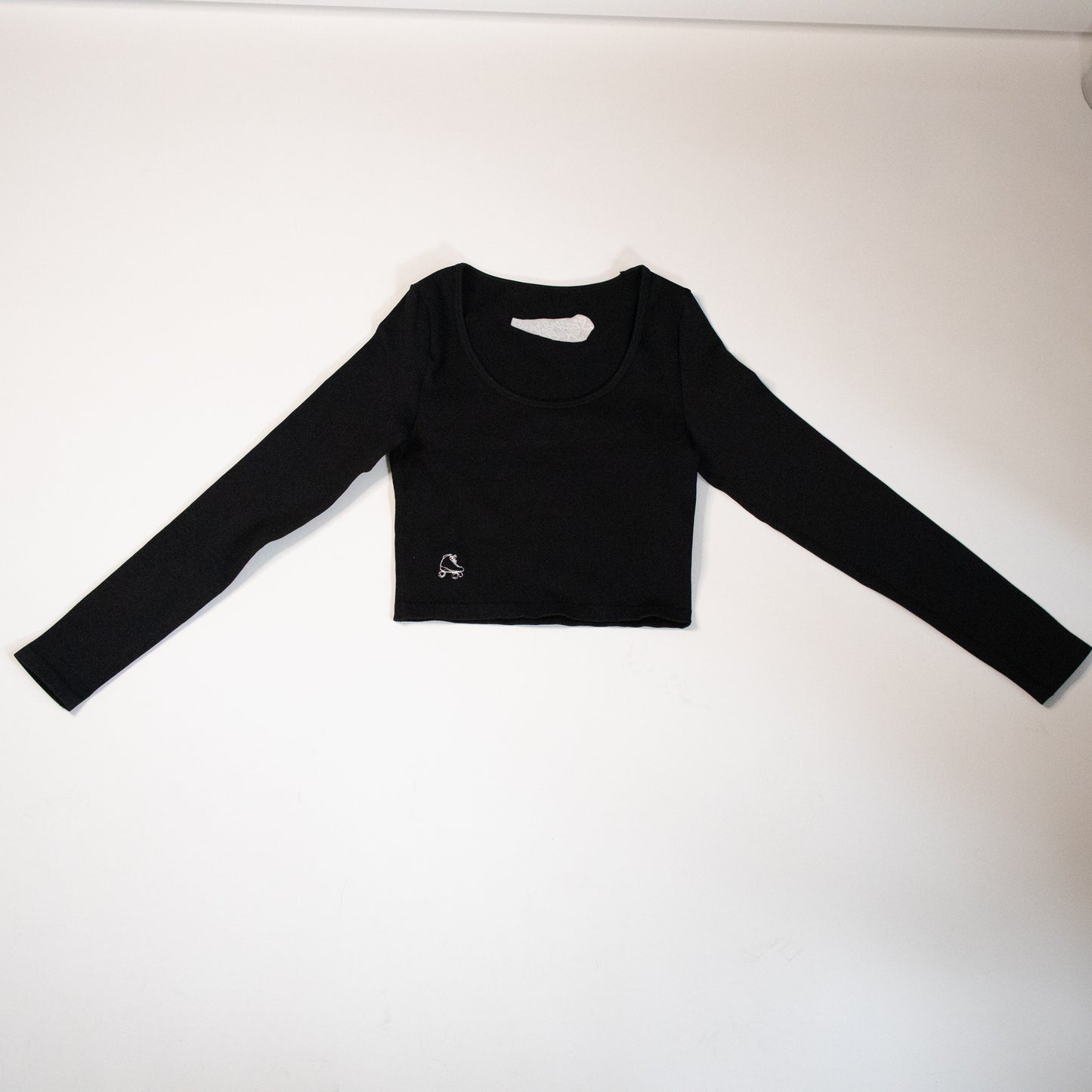 New Size Small/Large Roller Skate Long Sleeve Crop Top - Black