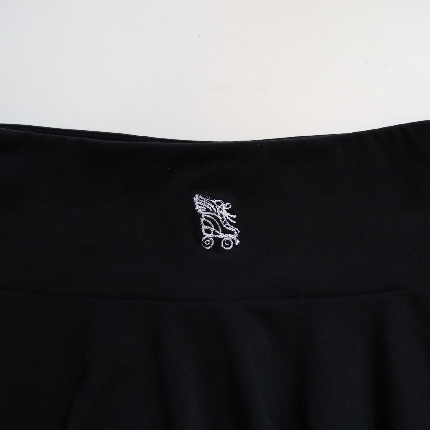 NEW 90's Inspired Roller Skate Mini Skirt - Black