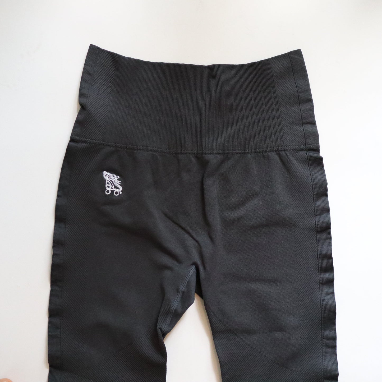Size MEDIUM/SMALL New Compression Roller Skate Leggings - Dark Grey