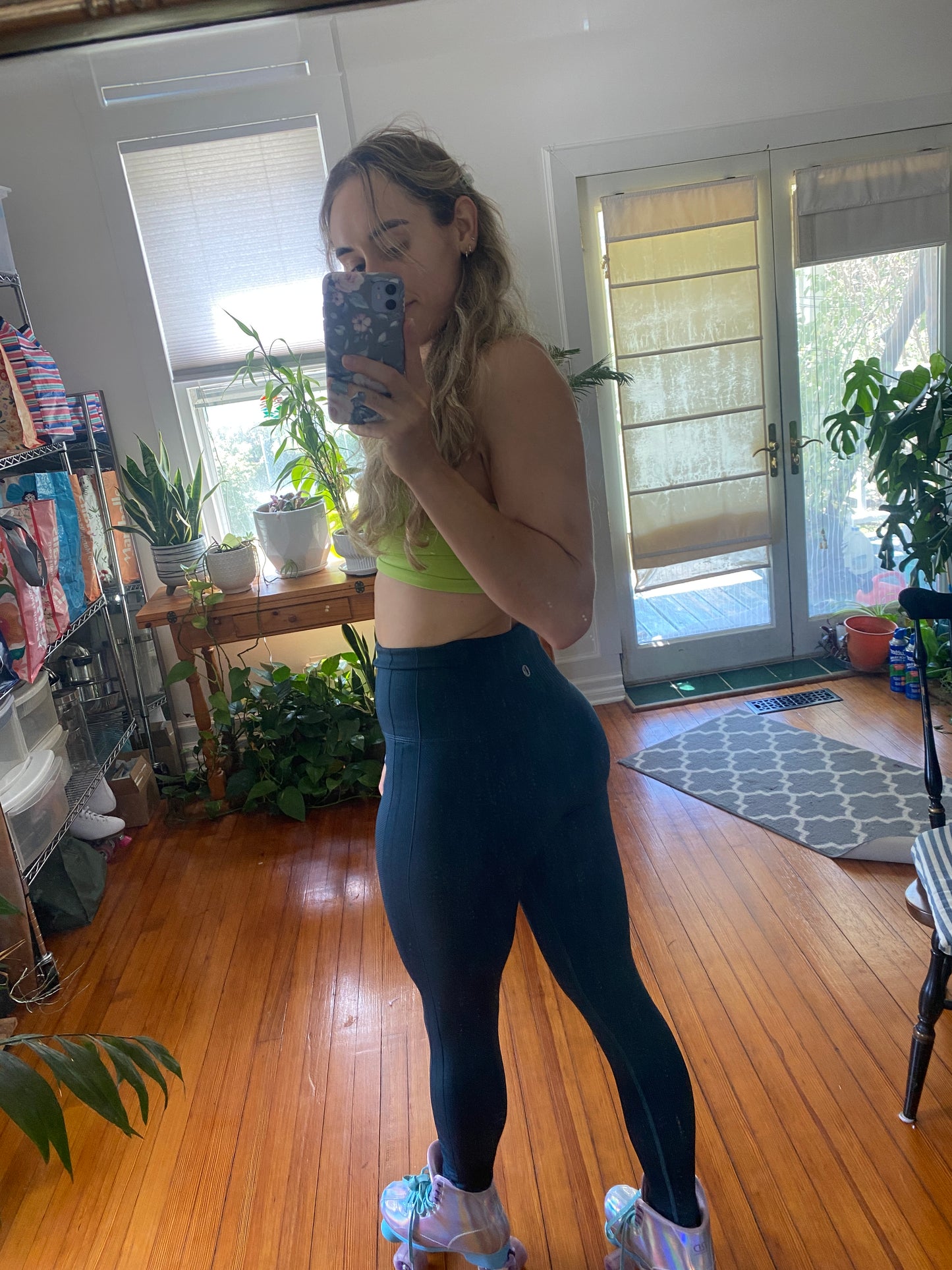 Size MEDIUM/SMALL New Compression Roller Skate Leggings - Dark Teal
