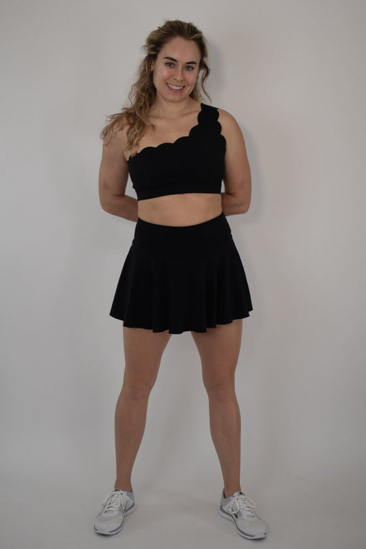 NEW 90's Inspired Roller Skate Mini Skirt - Black