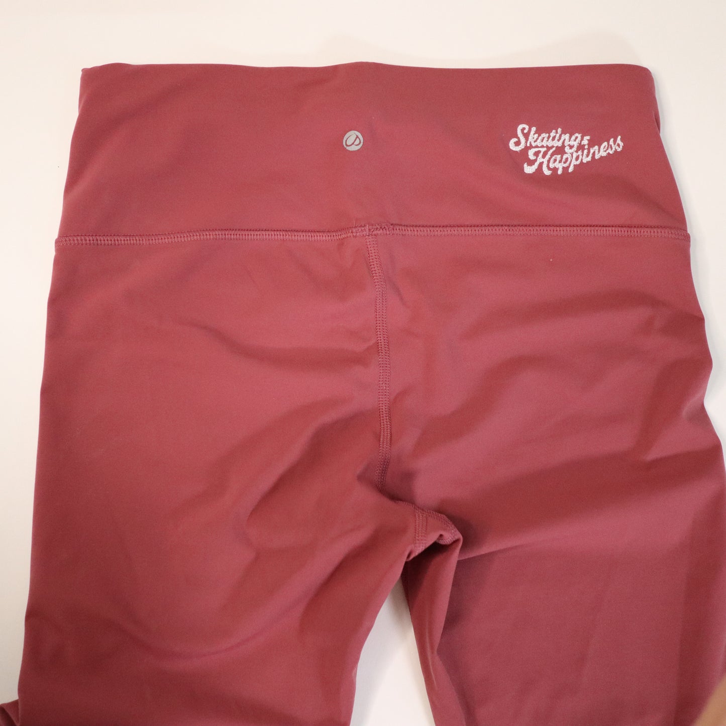 Preowned Roller Skate Leggings Size Medium