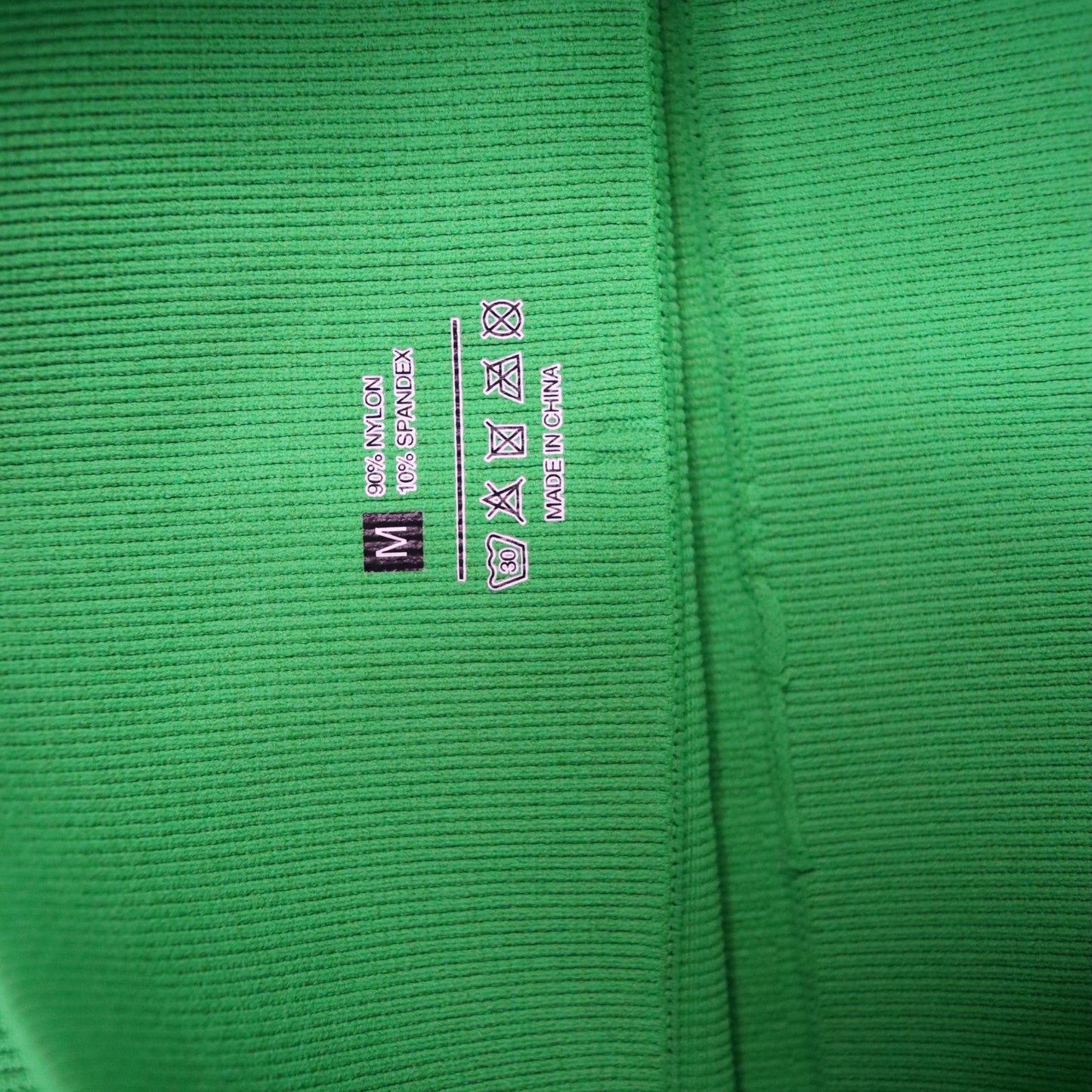 Size Medium NEW Kelly Green Embroidered Roller Skate Shorts