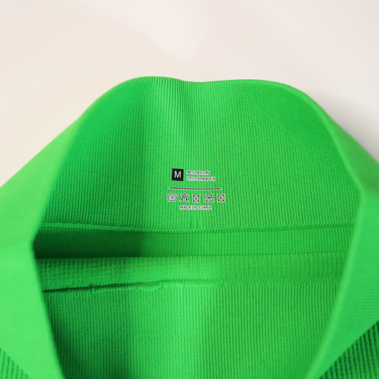 Size Medium NEW Kelly Green Embroidered Roller Skate Shorts