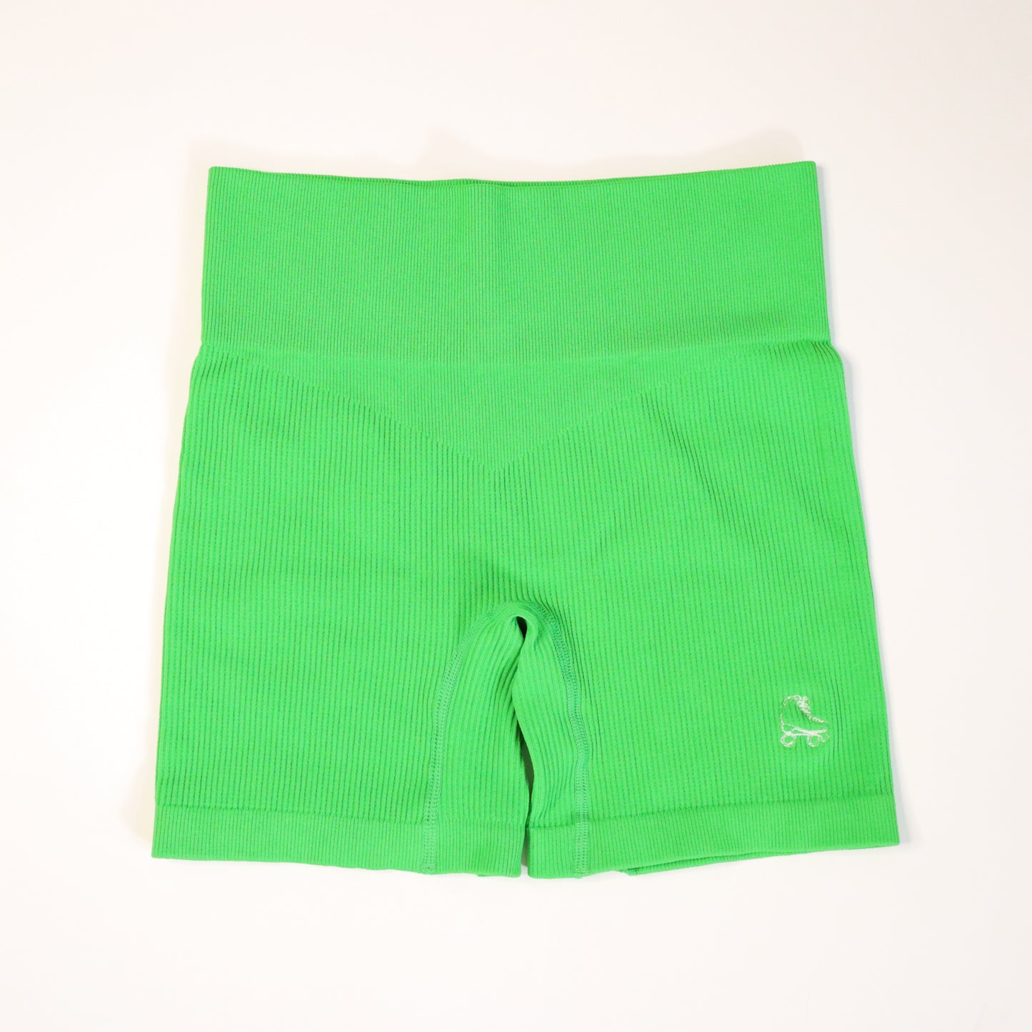 Size Medium NEW Kelly Green Embroidered Roller Skate Shorts