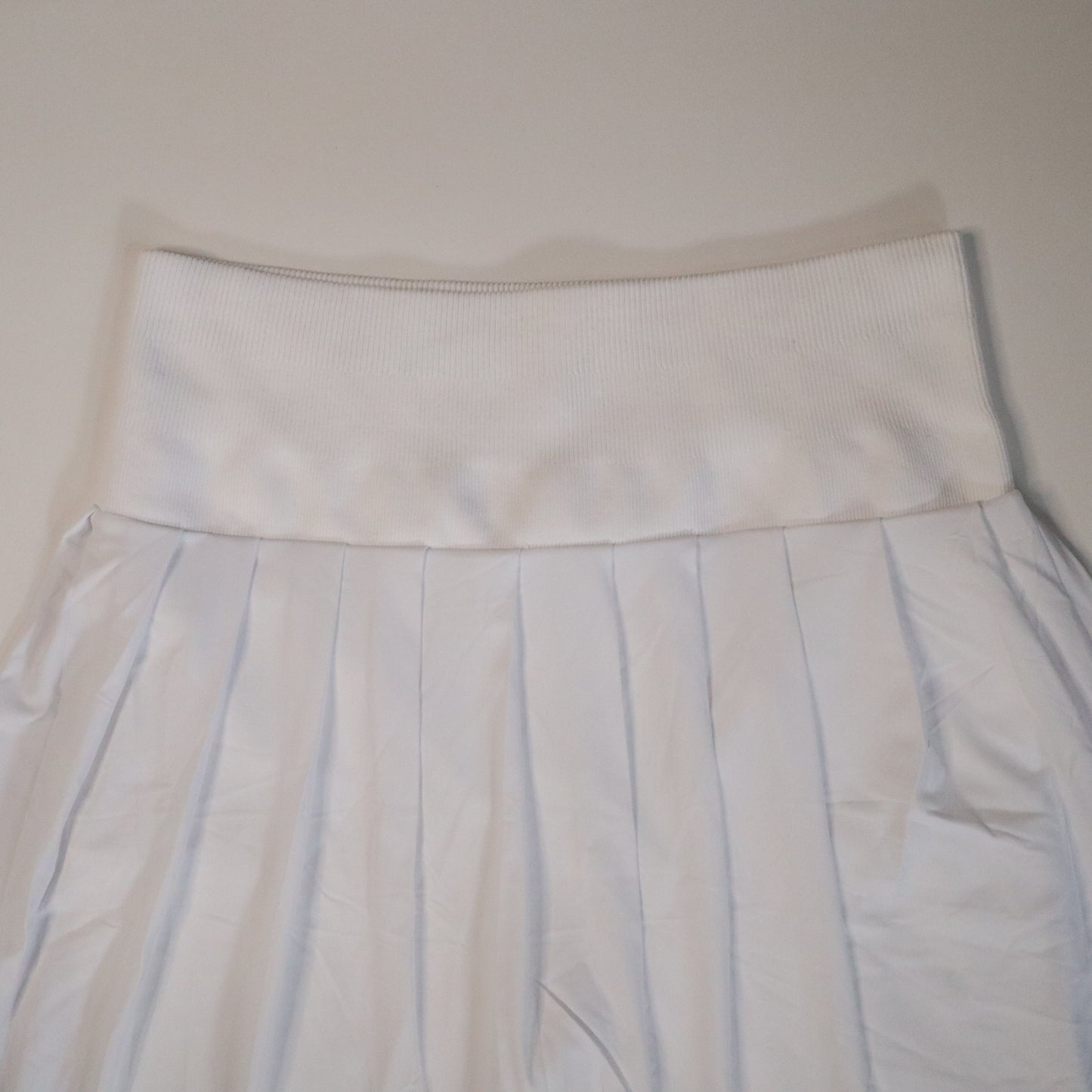50's Inspired Roller Skate Skirt - 20" Length - White